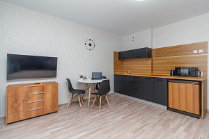 Гостиницы Челябинска с собственным пляжем, 2х-комнатная Доватора 1 с собственным пляжем