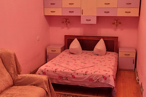 Квартиры Евпатории 3-комнатные, 1-комнатная Санаторская 4 3х-комнатная - цены