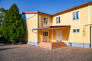Гостиницы Краснодарского края на первой береговой линии, "Шведская деревня" гостиничный комплекс на первой береговой линии