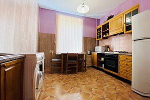 &quot;InnHome Apartments на Красной 48&quot; 3-комнатная квартира в Челябинске 18