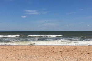 Отдых в Голубицкой на первой береговой линии, "Азовское море рядом" на первой береговой линии - фото