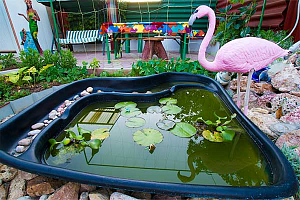 Дома Севастополя с баней, "Розовый фламинго" с баней