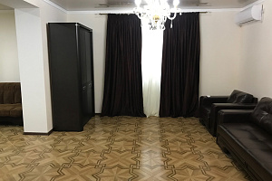 Семейный отдых в Абхазии, 1-комнатная в п.3-й район цитрусового совхоза (Пицунда) семейные - цены