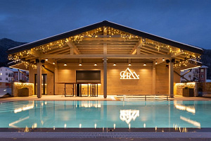 Отели в Эсто-Садке с подогреваемым бассейном, "Country Hills Resort" с подогреваемым бассейном - фото