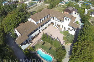 Гостевые дома Криницы с бассейном, "Кипарис" с бассейном - цены