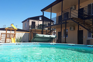 Гостевые дома Должанской с бассейном, "Сокол" с бассейном - фото