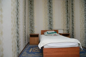 Квартира в , 3х-комнатная Спиридонова 35 - фото