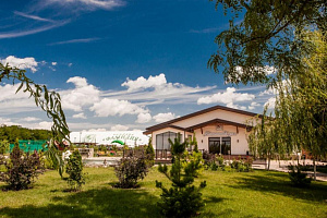 Гостиницы Краснодара с подогреваемым бассейном, "Усадьба Фамилия" гостиничный комплекс с подогреваемым бассейном - раннее бронирование