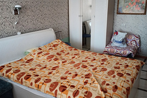 Квартиры Евпатории 3-комнатные, 3х-комнатная Некрасова 92 3х-комнатная - фото