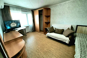 Гостиницы Волгограда рядом с аэропортом, 1-комнатная Иркутской 6 у аэропорта
