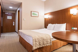 Гостиницы Самары с баней, "Holiday Inn" с баней - фото