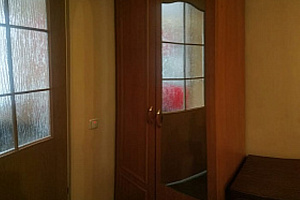 Квартиры Судака 1-комнатные, 1-комнатная Виноградная 5 1-комнатная - фото