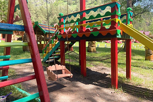 Базы отдыха Чемала для отдыха с детьми, "Клёвая поляна" для отдыха с детьми - забронировать