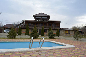 Отели Даховской с подогреваемым бассейном, "У старого моста" с подогреваемым бассейном - раннее бронирование