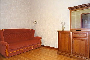 Квартиры Евпатории 1-комнатные, "Евродвушка в центре" 2х-комнатная 1-комнатная - цены