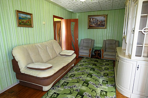 Квартиры Коктебеля у моря, 3х-комнатная Ленина 130 у моря