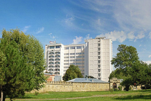 Санатории Кисловодска посуточно, "Крепость" посуточно - фото