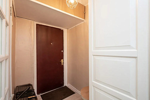 1-комнатная квартира Каховка 15к1 в Москве 9