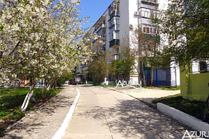 Квартиры Дивноморского с бассейном, 1-комнатная Кошевого 24 с бассейном - фото