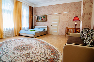 Мотели в Кисловодске, 1-комнатная Желябова 19 мотель - фото
