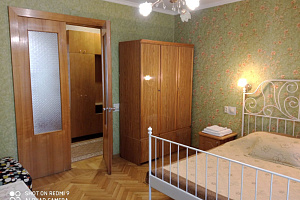 Отдых в Кисловодске недорого, "002_Дзержинского 47" 3х-комнатная недорого - цены