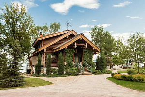 Базы отдыха Солнечногорска у озера, "Сенешаль" бутик-отель у озера
