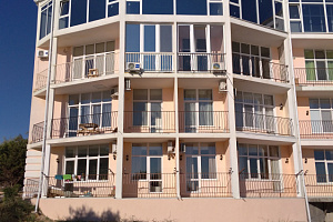 Отели Севастополя рядом с пляжем, "ApartAlex" рядом с пляжем - фото