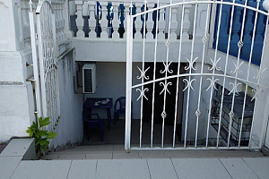 Квартиры Крым на первой береговой линии, квартира-студия Набережная Адмирала Перелешина 1 на первой береговой линии - снять
