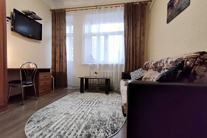 Комната в , "Family Flats Dostoevskaya" 2х-комнатная - цены