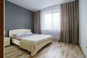 Гостиницы Ульяновска с бассейном, 2х-комнатная Ульяновский 26 с бассейном