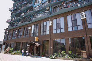 Отели Адлера у реки, "Oplot Apartments City Plaza" у реки - забронировать номер