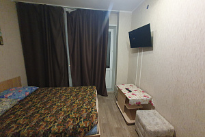 Гостиницы Красноярска на трассе, квартира-студия Александра Матросова 40 мотель