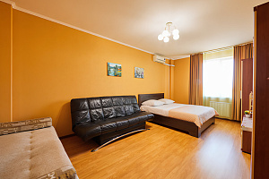 Гостиницы Самары недорого, 1-комнатная Ерошевского 18 недорого