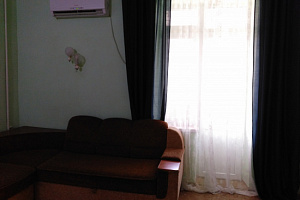 1-комнатная квартира Бондаренко 2 кв 5 в п. Орджоникидзе (Феодосия) фото 8