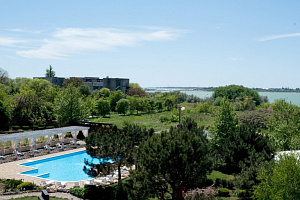 Отдых в Евпатории с бассейном, "Озеро Сновидений" с бассейном - цены