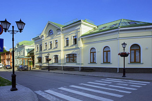 Гостиницы Пскова с парковкой, "Двор Подзноева" с парковкой - фото