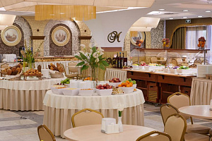 Гостиницы Москвы с завтраком, "Измайлово Гамма" с завтраком - раннее бронирование