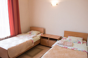 Квартиры Новочеркасска 3-комнатные, "Меридиан-Юг" 3х-комнатная - снять