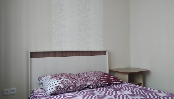 &quot;Две Подушки на Комсомольском 71&quot; 1-комнатная квартира в Кемерово - фото 1