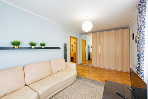 Мотели в Химках, "RELAX APART вместимостью до 4 человек с балконом" 2х-комнатная мотель - раннее бронирование