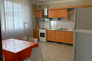 Отели Сириуса с кухней в номере, "Просторный с бассейном" коттедж под-ключ с кухней в номере - раннее бронирование
