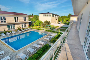 Отели Гудауты с бассейном, "Family Resort Bambora" семейный с бассейном - раннее бронирование