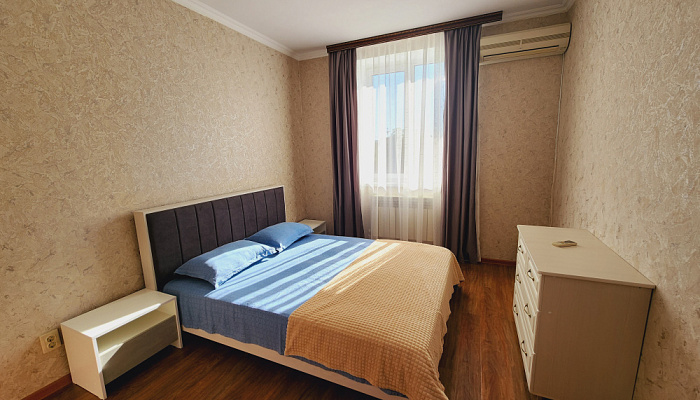 2х-комнатная квартира Надречный 6 в Пятигорске - фото 1