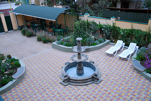 Отели Феодосии с подогреваемым бассейном, "Пансион Кафа" с подогреваемым бассейном - забронировать номер