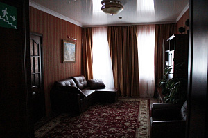 Гостиницы Новосибирска с двухкомнатным номером, "УСАДЬБА" с двухкомнатным номером - фото