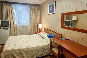 Гостиницы Тюмени с сауной, "Сосновая" гостиничный комплекс с сауной - фото
