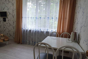 Уютные комнаты в 3х-комнатной квартире Рыбзаводская 81 кв 48 в Лдзаа (Пицунда) фото 12