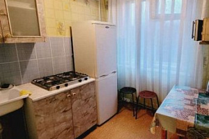 1-комнатная квартира Зиновьева 4 в Апатитах фото 3