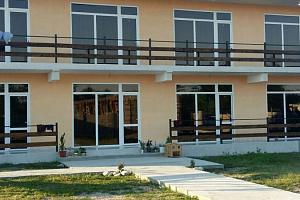 Мини-отели в Алахадзы, "Aliksun" в с. Алахадзы (Пицунда), ул. Шаумяна, 107 мини-отель - раннее бронирование