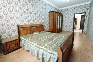 Квартиры Дербента на месяц, "Современная уютная в исторической части города" 2х-комнатная на месяц
